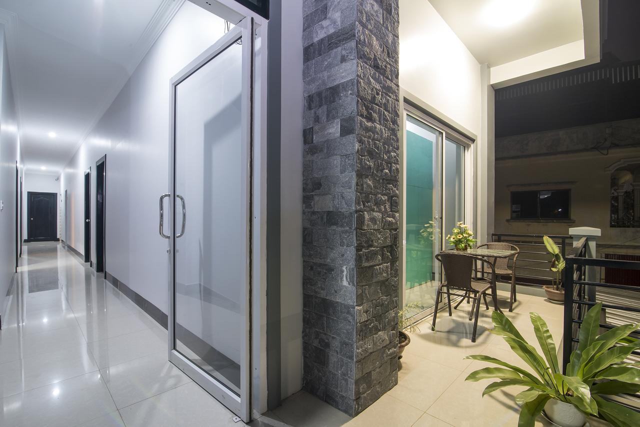 Agogo Hostel Siem Reap Exterior photo